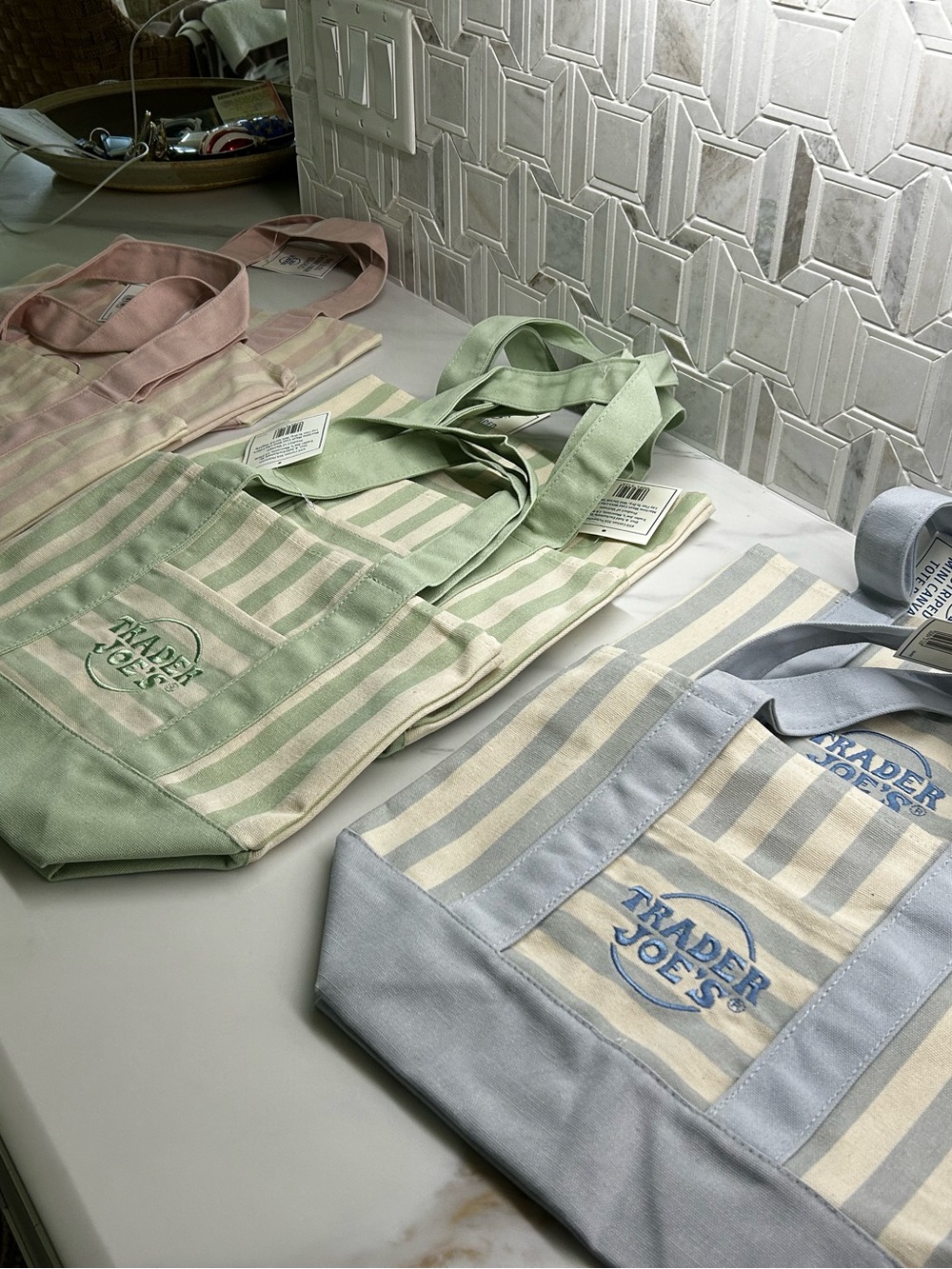 Trader Joe Mini Canvas Totes  3 Pink 3 Green 2 Blue